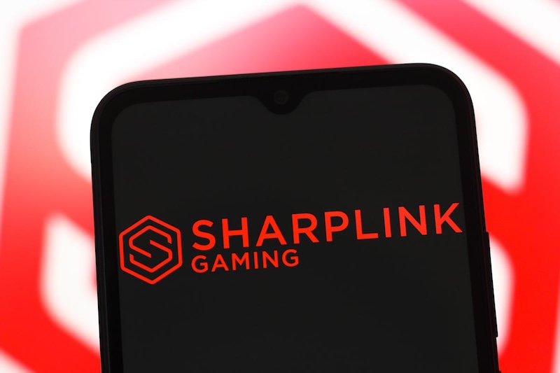 SharpLink惊魂夜：4.25亿以太坊豪赌引爆70%史诗级闪崩